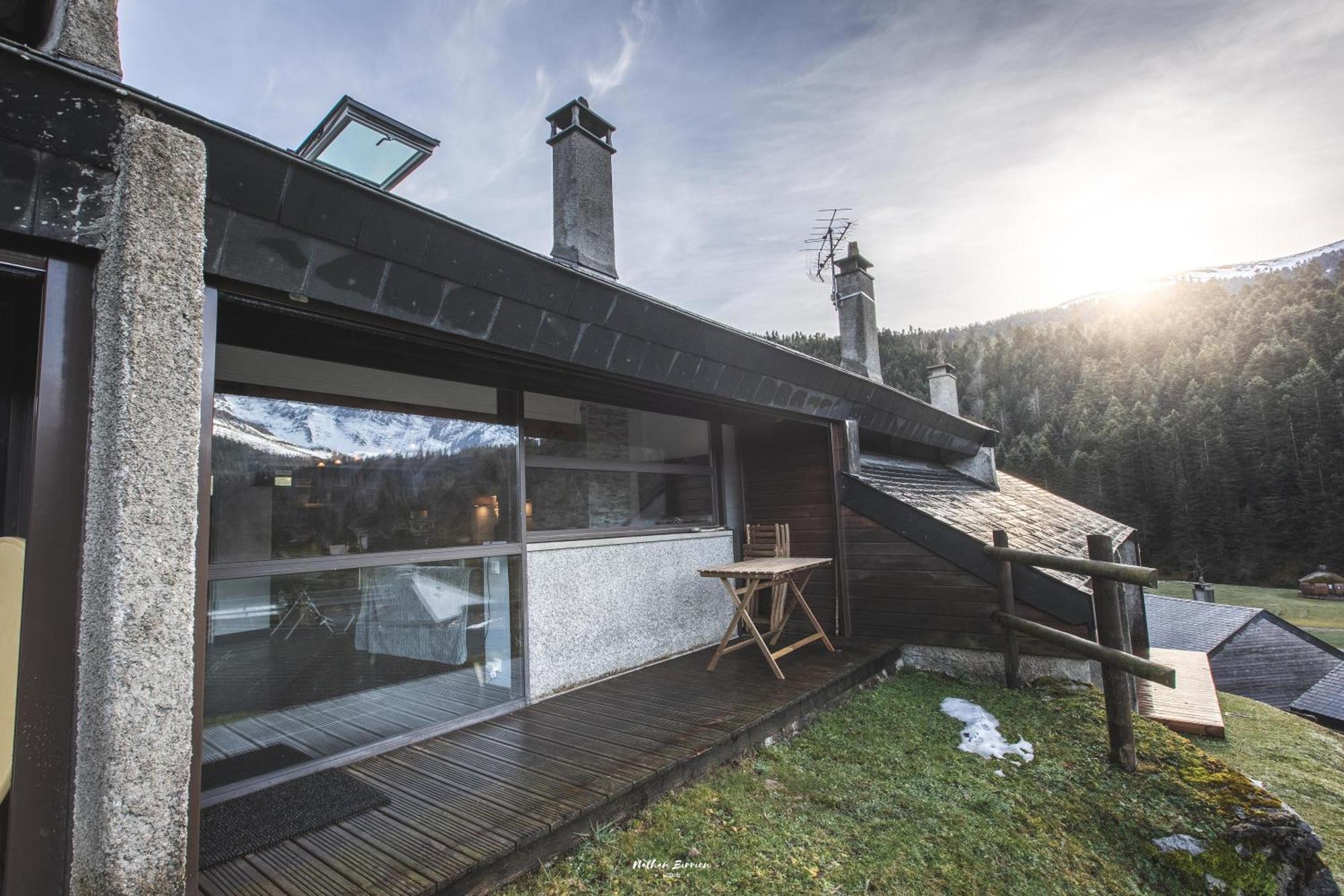 Gite Le Petit Arbizon Campan Exterior foto